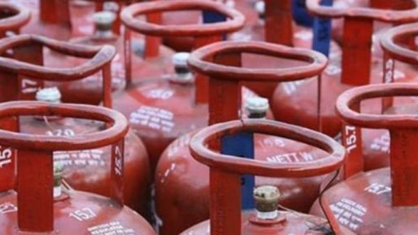 LPG: ಮನೆಯಲ್ಲೇ ಕುಳಿತು ಎಲ್‌ಪಿಜಿ ಇ-ಕೆವೈಸಿ ಮಾಡುವುದು ಹೇಗೆ? ಇಲ್ಲಿವೆ ಸರಳ ವಿಧಾನಗಳು