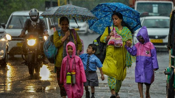 Karnataka Weather: ಕರ್ನಾಟಕದ ಈ 9 ಜಿಲ್ಲೆಗಳಲ್ಲಿ ಮಾರ್ಚ್‌ 21ರವರೆಗೆ ಮಳೆ ಸಾಧ್ಯತೆ: ಹವಾಮಾನ ಇಲಾಖೆ