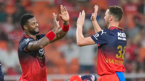 IPL 2026 RCB: ಹ್ಯಾಜಲ್‌ವುಡ್‌, ಯಶ್ ದಯಾಳ್ ಅಲಭ್ಯರಾದ್ರೆ ಆರ್‌ಸಿಬಿ ಮುಂದಿರುವ 'ಪ್ಲಾನ್ ಬಿ' ಏನು?