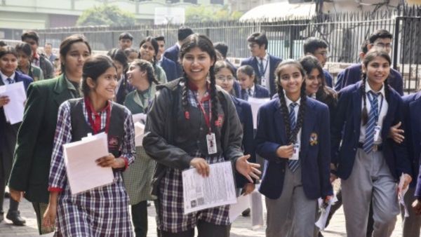 ನಾಳೆಯಿಂದ ರಾಜ್ಯಾದ್ಯಂತ SSLC ಪರೀಕ್ಷೆ: ಟೆನ್ಷನ್ ಬಿಡಿ, ರಿಲಾಕ್ಸ್ ಆಗಿರಿ; ಕೊನೆಯ ಕ್ಷಣದ ಸಿದ್ಧತೆಗೆ ಇಲ್ಲಿವೆ ಟಿಪ್ಸ್