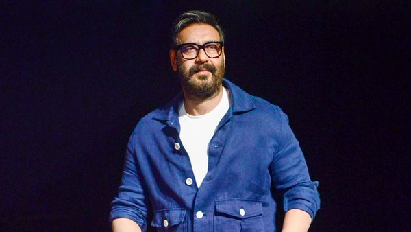 Ajay Devgn: ಅಜಯ್ ದೇವಗನ್ ಹುಟ್ಟುಹಬ್ಬಕ್ಕೆ 1.4 ಕೋಟಿಯ ಐಷಾರಾಮಿ ಮರ್ಸಿಡಿಸ್ ಖರೀದಿ