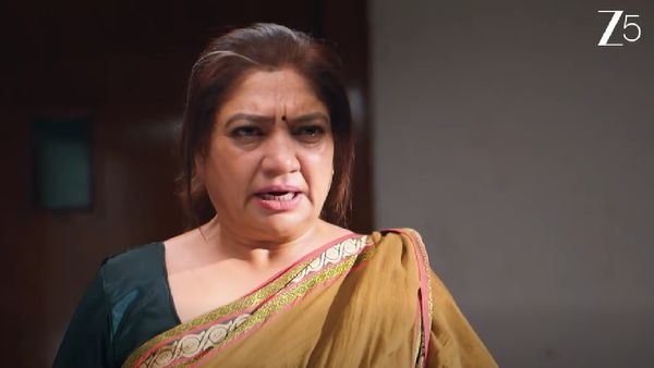 Amruthadhare Serial: ಮುಕ್ತಾಯವಾಗಲಿದೆಯೇ ಕನ್ನಡದ ಪ್ರಮುಖ ಸೀರಿಯಲ್ ಅಮೃತಧಾರೆ, ಹೊಸ ಟ್ವಿಸ್ಟ್‌ಗಳೇ ಕಾರಣ 