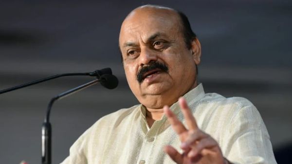 “ಕಾಂಗ್ರೆಸ್ ಸಂವಿಧಾನವನ್ನು ಸ್ವಾರ್ಥಕ್ಕೆ ಬಳಸಿದೆ”: ಬಸವರಾಜ ಬೊಮ್ಮಾಯಿ ಹೇಳಿಕೆ