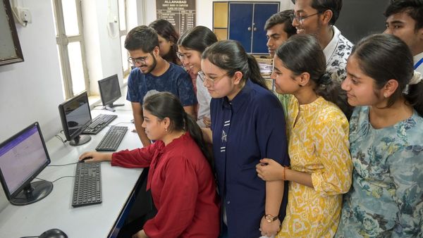 CBSE Results 2026:‌ ಸಿಬಿಎಸ್‌ಇ 10 ಮತ್ತು 12ನೇ ತರಗತಿಯ ಉತ್ತರ ಪತ್ರಿಕೆಯ ಪ್ರತಿ ಪಡೆಯುವುದು ಹೇಗೆ?