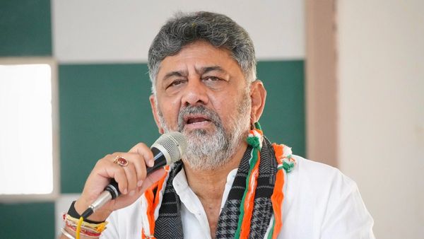 ಕೇರಳದಲ್ಲಿ ಬದಲಾವಣೆಯ ಪರ್ವ ಆರಂಭ: ಅಭಿವೃದ್ಧಿಗಾಗಿ ಜನ ಕಾಂಗ್ರೆಸ್ ಕೈಹಿಡಿಯಲಿದ್ದಾರೆ-ಡಿ.ಕೆ.ಶಿವಕುಮಾರ್ ಭವಿಷ್ಯ