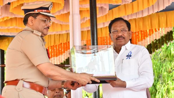 Karnataka Polic: ದೇಶದಲ್ಲೇ ಮೊದಲು ಕರ್ನಾಟಕದಲ್ಲಿ ನಾವು ನಕ್ಸಲ್ ಮುಕ್ತ ರಾಜ್ಯವನ್ನಾಗಿ ಮಾಡಿದ್ದೇವೆ: ಡಾ.ಜಿ ಪರಮೇಶ್ವರ್