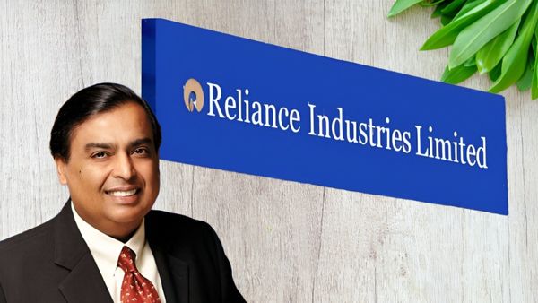 Reliance: ಜಾಗತಿಕ ಸವಾಲುಗಳ ನಡುವೆಯೂ ರಿಲಯನ್ಸ್ ಲಾಭದಲ್ಲಿ ದಾಖಲೆಯ ಏರಿಕೆ; ಇಲ್ಲಿದೆ ಅಂಬಾನಿ ಕೊಟ್ಟ ಬಿಗ್ ಅಪ್ಡೇಟ್     