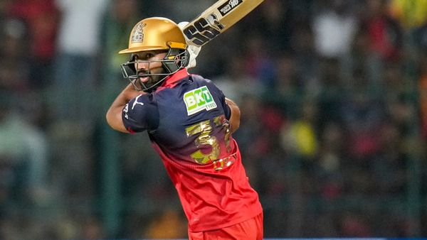 ಮುಂಬೈ ವಿರುದ್ಧದ ಹೈವೋಲ್ಟೇಜ್‌ ಕದನಕ್ಕೆ ಆರ್‌ಸಿಬಿ ಪ್ಲೇಯಿಂಗ್ 11ನಲ್ಲಿ ಮಹತ್ವದ ಬದಲಾವಣೆ ಸಾಧ್ಯತೆ