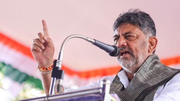 Bengaluru: 25 ಲಕ್ಷಕ್ಕೂ ಹೆಚ್ಚು ಆಸ್ತಿಗಳಿಗೆ 'ಇ-ಖಾತೆ' ಭಾಗ್ಯ, ಮನೆ ಬಾಗಿಲಿಗೆ ಉಚಿತ ವಿತರಣೆ; ಡಿಕೆ ಶಿವಕುಮಾರ್‌