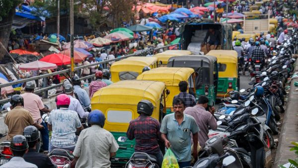 Bengaluru Life: ವಿಪರೀತ ಟ್ರಾಫಿಕ್, ದುಬಾರಿ ಬಾಡಿಗೆಯಿದ್ದರೂ ಜನ ಬೆಂಗಳೂರು ಯಾಕೆ ಬಿಡುತ್ತಿಲ್ಲ: ವೈರಲ್ ವಿಡಿಯೋ