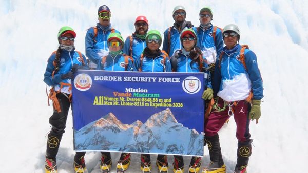 BSF: ಮಿಷನ್ ವಂದೇ ಮಾತರಂ: ಐತಿಹಾಸಿಕ ಮೌಂಟ್ ಎವರೆಸ್ಟ್ ಶಿಖರ ಏರಲು ಸಜ್ಜಾದ ಬಿಎಸ್‌ಎಫ್ ಮಹಿಳಾ ಪರ್ವತಾರೋಹಿಗಳು