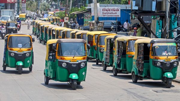 ಪೆಟ್ರೋಲ್, ಡೀಸೆಲ್ ಬೆನ್ನಲ್ಲೇ ವಾಹನ ಸವಾರರಿಗೆ ಮತ್ತೊಂದು ಶಾಕ್: CNG ಕೆಜಿಗೆ 2 ರೂ. ಏರಿಕೆ