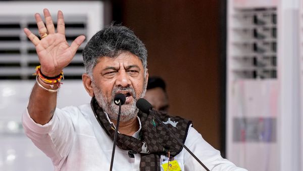 ಗ್ಯಾರಂಟಿ ಯೋಜನೆಗಳಿಂದ ಉಪಸಮರದಲ್ಲಿ ಯಶಸ್ಸು, ತಮಿಳುನಾಡು ಫಲಿತಾಂಶ ಅಚ್ಚರಿ: ಡಿಕೆ ಶಿವಕುಮಾರ್