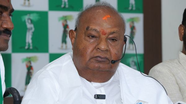 ಬಿಡದಿ ರೈತರ ಪರ ನನ್ನ ಹೋರಾಟ ಇಂದಿನಿಂದಲೇ ಆರಂಭ: ಮಾಜಿ ಪ್ರಧಾನಿ ಹೆಚ್.ಡಿ.ದೇವೇಗೌಡ ಆಕ್ರೋಶ