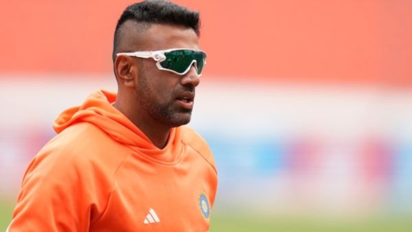 R.Ashwin:'ನೀವು ನಿಜವಾಗ್ಲೂ ಒಬ್ಬ ಕ್ರಿಕೆಟಿಗರಾ?': ಹೋಲ್ಡರ್ ಹಿಡಿದ ಕ್ಯಾಚ್‌ ಸಮರ್ಥಿಸಿಕೊಂಡ ಆರ್.ಅಶ್ವಿನ್‌ಗೆ ನೆಟ್ಟಿಗರ ತರಾಟೆ 