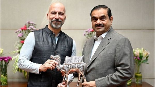 Uber-Adani Group: ಭಾರತದಲ್ಲಿ ಉಬರ್‌ನ ಮೊದಲ ಡೇಟಾ ಸೆಂಟರ್: ಅದಾನಿ ಗ್ರೂಪ್ ಜೊತೆ ಮಹತ್ವದ ಒಪ್ಪಂದ