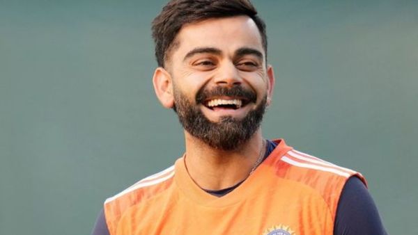 Virat Kohli: ಫ್ಯಾಷನ್‌ನಲ್ಲೂ ಇವರೇ ಕಿಂಗ್‌: ಮುಂಬೈನಲ್ಲಿನ 2BHK ಫ್ಲ್ಯಾಟ್‌ ಮೌಲ್ಯದ ವಾಚ್‌ ಹೊಂದಿದ್ದಾರೆ ವಿರಾಟ್‌ ಕೊಹ್ಲಿ   