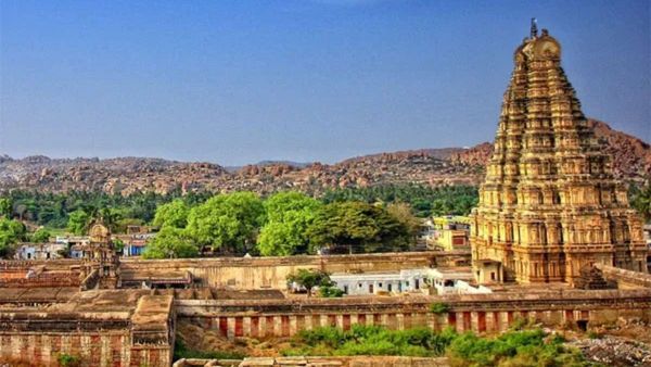 ಮಿಸ್ ಮಾಡಲೇ ಬಾರದ ಕರ್ನಾಟಕದ 5 ಐದು ಪವರ್‌ಫುಲ್ ಪ್ರಾಚೀನ ದೇವಸ್ಥಾನಗಳು