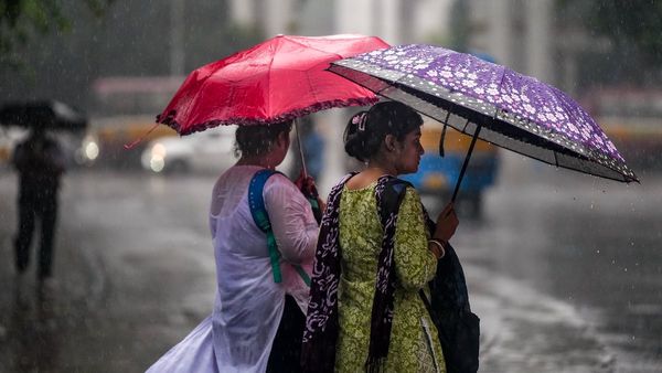 Karnataka Weather: ಇಂದಿನಿಂದ ಜುಲೈ 5ರವರೆಗೆ ಕರ್ನಾಟಕ ಈ ಜಿಲ್ಲೆಗಳಲ್ಲಿ ಧಾರಾಕಾರ ಮಳೆ: ಐಎಂಡಿ ಮುನ್ಸೂಚನೆ
