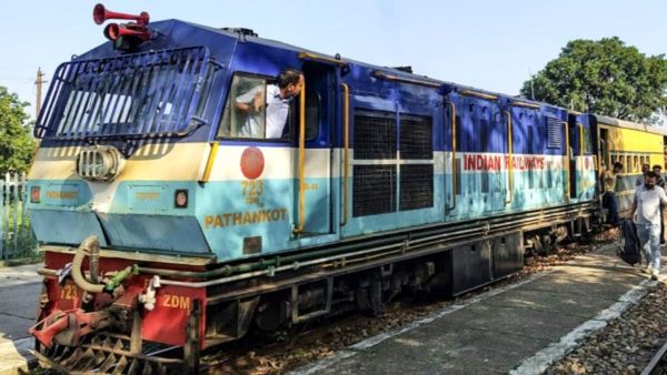 ನೀವು ಕೂಡ ಈ ತಪ್ಪು ಮಾಡುತ್ತಿದ್ದೀರಾ? ರೈಲು ಪ್ರಯಾಣಿಕರು ತಿಳಿಯಲೇಬೇಕಾದ 7 ಪ್ರಮುಖ ನಿಯಮಗಳು
