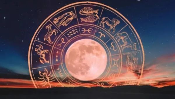 ಚಂದ್ರ ಗೋಚರದಿಂದ ನಾಲ್ಕು ರಾಶಿಯವರ ಕೈ ಹಿಡಿಯುವುದು ಅದೃಷ್ಟ :ಸಾಲದಿಂದ ಸಿಗುವುದು ಮುಕ್ತಿ, ಮನೆ ಖರೀದಿ ಯೋಗ