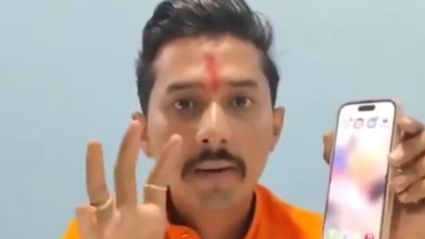 ಐಫೋನ್ ಸಿರಿ 'ಜೈ ಶ್ರೀರಾಮ್’ಗೆ ಪ್ರತಿಕ್ರಿಯಿಸಲಿಲ್ಲ ಎಂದು ಕೋಪಗೊಂಡ ವ್ಯಕ್ತಿ ಮಾಡಿದ್ದೇನು? ಇಲ್ಲಿದೆ ವೈರಲ್ ವಿಡಿಯೋ