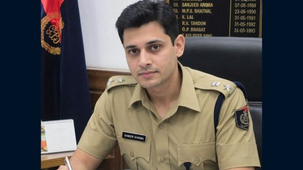 11ರಲ್ಲಿ 34%,ಇಂಜಿನಿಯರಿಂಗ್‌ನಲ್ಲಿ 24 ಬ್ಯಾಕ್‌ಲಾಗ್: ಎಲ್ಲ ಸೋಲುಗಳನ್ನು ಮೆಟ್ಟಿ ನಿಂತ IPS ಅಧಿಕಾರಿ ಸಮೀರ್ ಶರ್ಮಾ
