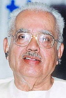 ഇ.കെ നായനാര്‍ക്ക്‌ അറസ്റ്റ്‌ വാറണ്ട്‌