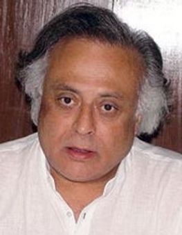 കേന്ദ്രമന്ത്രി ജയറാം രമേശ്‌ രാജിവച്ചു