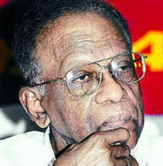 വിഎസിന്‌ കോണ്‍ഗ്രസില്‍ പോകാന്‍ കഴിയില്ല: അഴീക്കോട്