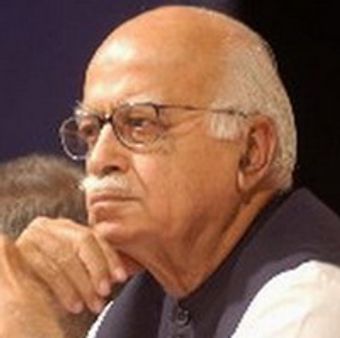 മന്‍മോഹന്‌ അദ്വാനിയുടെ വെല്ലുവിളി