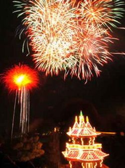 ആവേശമുണര്‍ത്തി സാന്പിള്‍ വെടിക്കെട്ട് വെള്ളിയാഴ്ച