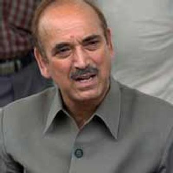 പന്നിപ്പനി സംസ്ഥാനങ്ങള്‍ക്ക്‌ ആസാദിന്റെ വിമര്‍ശനം