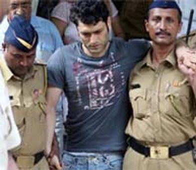 ഷൈനി അഹൂജക്ക്‌ ജാമ്യം