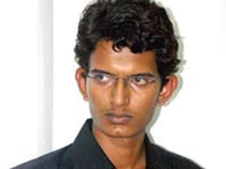 ശബരീനാഥ് പെണ്‍കുട്ടിക്കൊപ്പം അറസ്റ്റില്‍