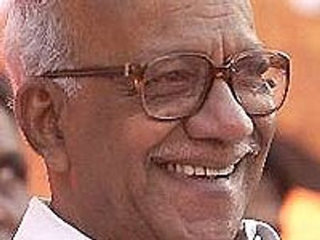 സിപിഐയില്‍ വെളിയത്തിനെതിരെ പടയൊരുക്കം