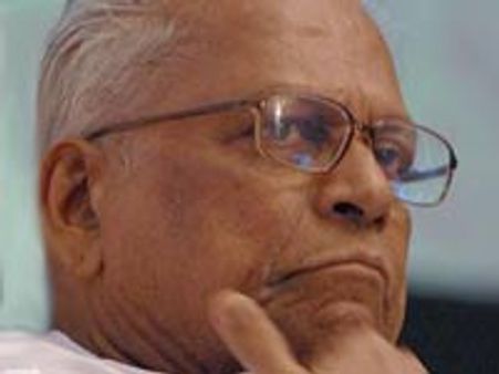 വിഎസിനെതിരെ കേന്ദ്ര നേതൃത്വത്തിന് പരാതി