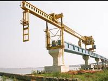 വല്ലാര്‍പാടം കണ്ടെയ്‌നര്‍ ടെര്‍മിനല്‍ ഏപ്രിലില്‍