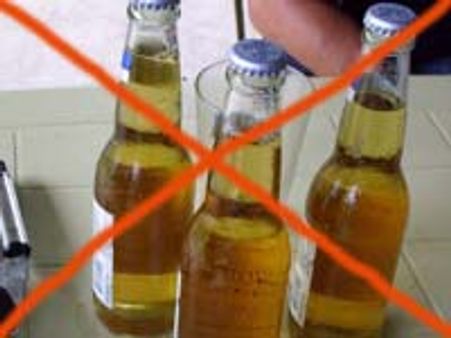 ദില്ലിയില്‍ ഇനി മദ്യപിയ്ക്കാന്‍ 25 വയസാവണം