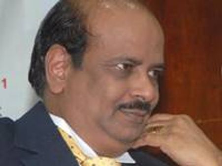 ജസ്റ്റിസ് ദിനകരന്‍ കേസുകള്‍ പരിഗണിയ്ക്കില്ല