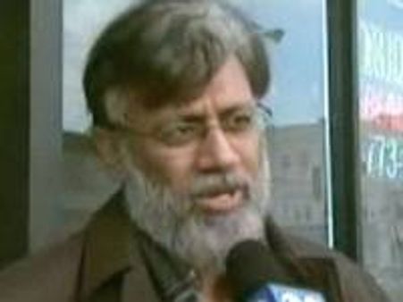 റാണ പാക് സൈന്യത്തില്‍ പ്രവര്‍ത്തിച്ചിരുന്നു