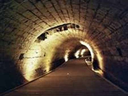 ഇന്ത്യന്‍ അതിര്‍ത്തിയില്‍ പാക് തുരങ്കങ്ങള്‍