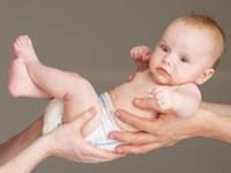 വാടക ഗര്‍ഭപാത്രം: ഭാര്യാ പദം വേണമെന്ന് സ്ത്രീ