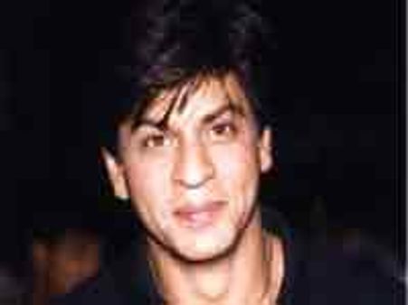 ശിവസേനയോട് മാപ്പ് പറയില്ല ഷാരൂഖ്