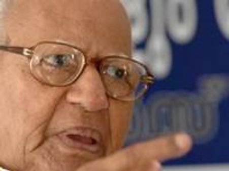 ഇടതുസര്‍ക്കാര്‍ നിന്ദിച്ചു:കൃഷ്ണയ്യര്‍