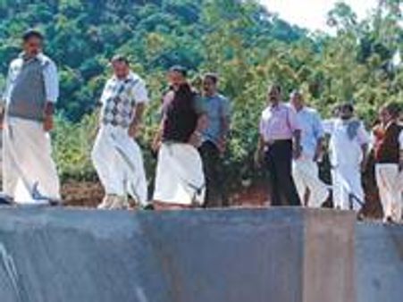 ടാറ്റയുടെ തടയണ: സിപിഐയില്‍ ഭിന്നത രൂക്ഷം