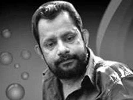 പാട്ടുകാരന്‍ ഇനി ആകാശദീപങ്ങളില്‍