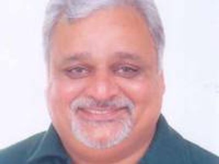 64ഏക്കര്‍ ഭൂമിയുണ്ടെന്ന് ശ്രേയാംസ്