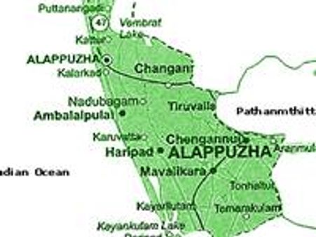 ആലപ്പുഴയില്‍ കാര്‍ കനാലിലേയ്ക്ക് മറിഞ്ഞ് 5മരണം