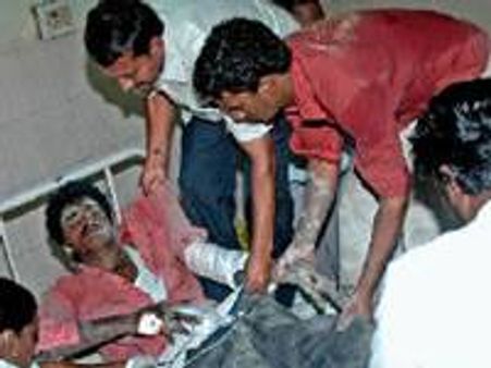 ആന്ധ്രയില്‍ ക്വാറിയിടിഞ്ഞ് 20 മരണം